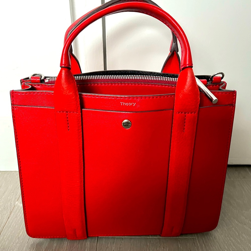 Bold Theory mini satchel with two cross body straps, great condition!